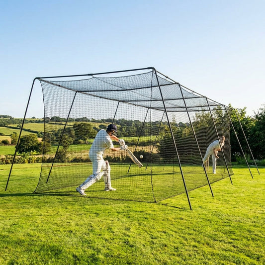 Freestanding cricket cage with galvanised steel frame for indoor and outdoor use - product detail