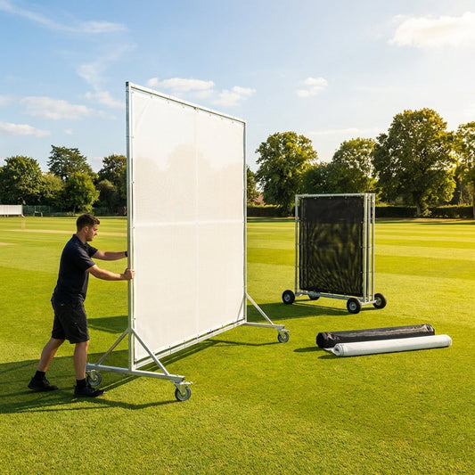 Cricket sight screen with galvanised steel frame and ultrafine mesh - product detail
