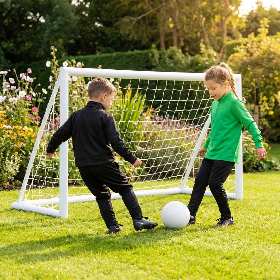 Garden Football – Traditional White – Durable Outer Skin – Recreational Use