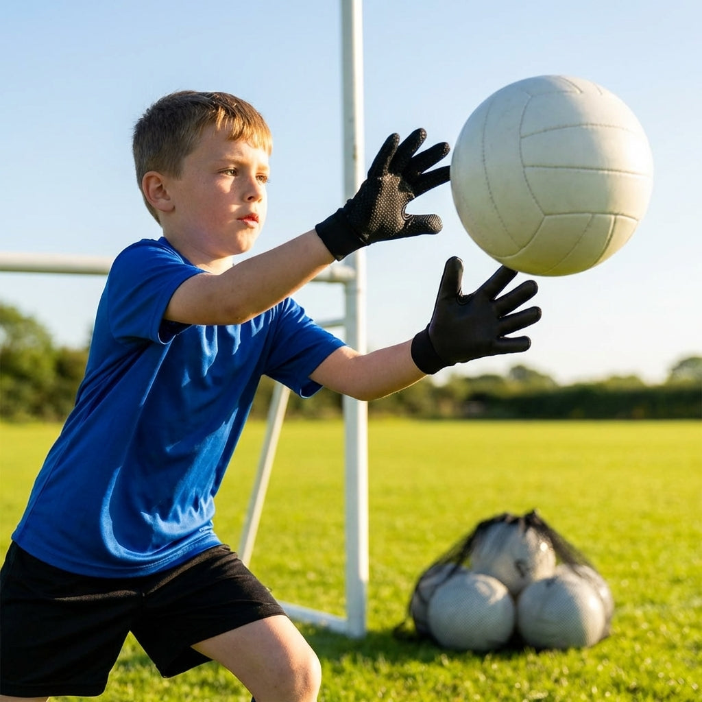 Gaelic football gloves with high grip latex for all weather conditions