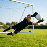 Goalkeeper gloves in various sizes and colours with EVA Foam and latex palm