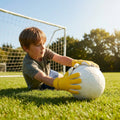 Goalkeeper gloves in various sizes and colours with EVA Foam and latex palm